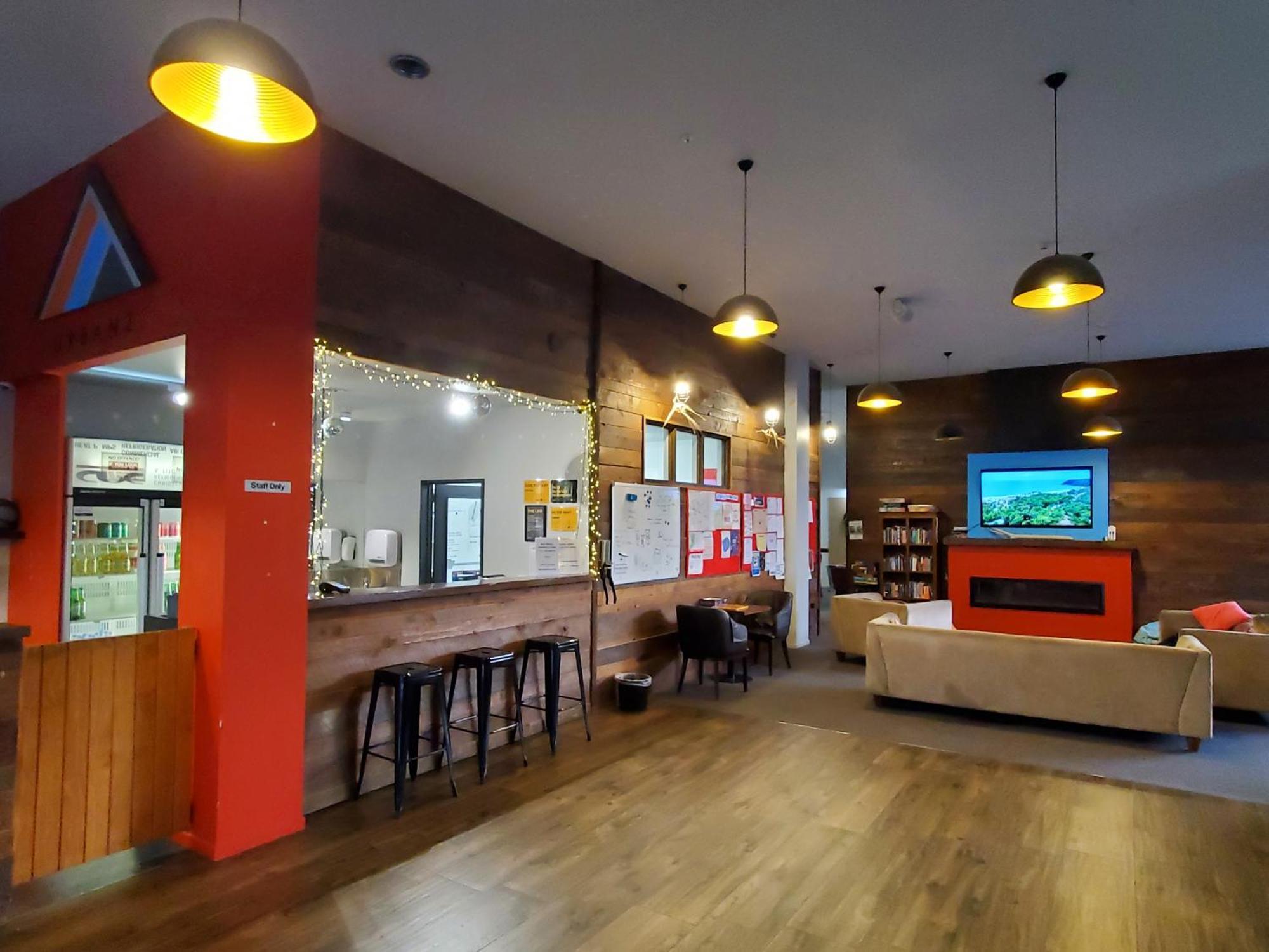 Hostel Urbanz